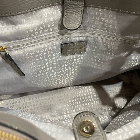 Kate Spade Grey Leather Handbag with shoulder strap - Picture 3 of 8